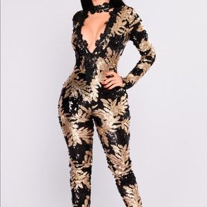 FashionNova “Last Night” Sequin Jumpsuit Size: L